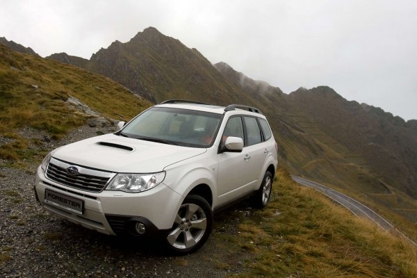 Интересното при него е, че е оборудвано с дизелов двигател, тип Boxer. Срещуположно разположените бутала на агрегата тип Boxer, осигуряват минимален шум и вибрации, както и по-висок начален въртящ момент.